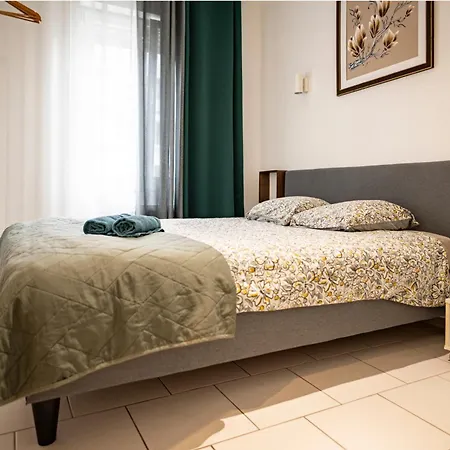 Mega Cool Flat France Suisse 생루이