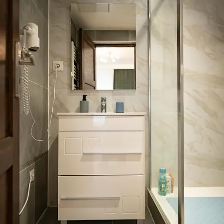 Mega Cool Flat France Suisse 아파트